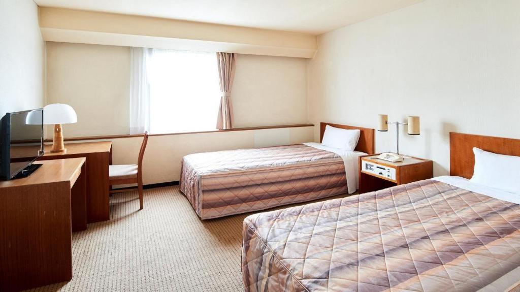 Marroad Inn Tokyo Fučú Exteriér fotografie